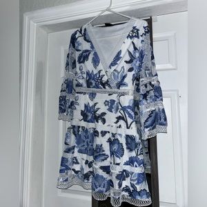 VICI short floral dress